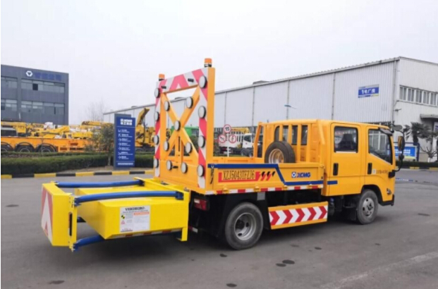 防撞緩沖車 防撞緩沖車